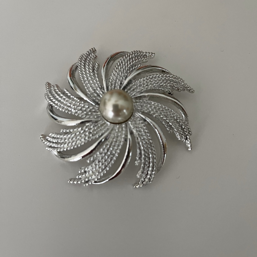 Silver Brooch with Pearl Accent